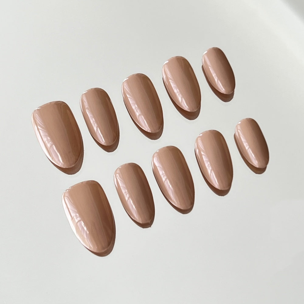 Viral Smoky Nude Pink Nails – Velvet Matte Short Almond