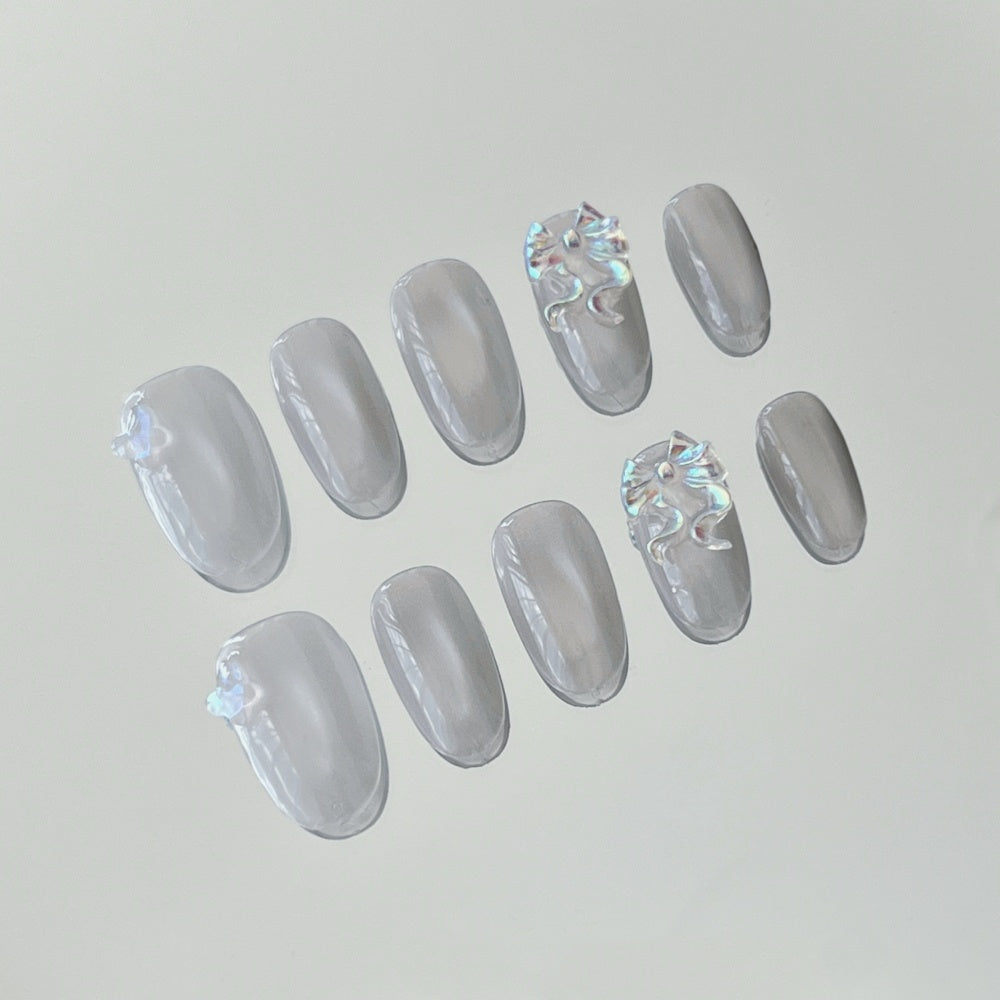 Icy Cat Eye Nails – Holographic Bow Press-Ons