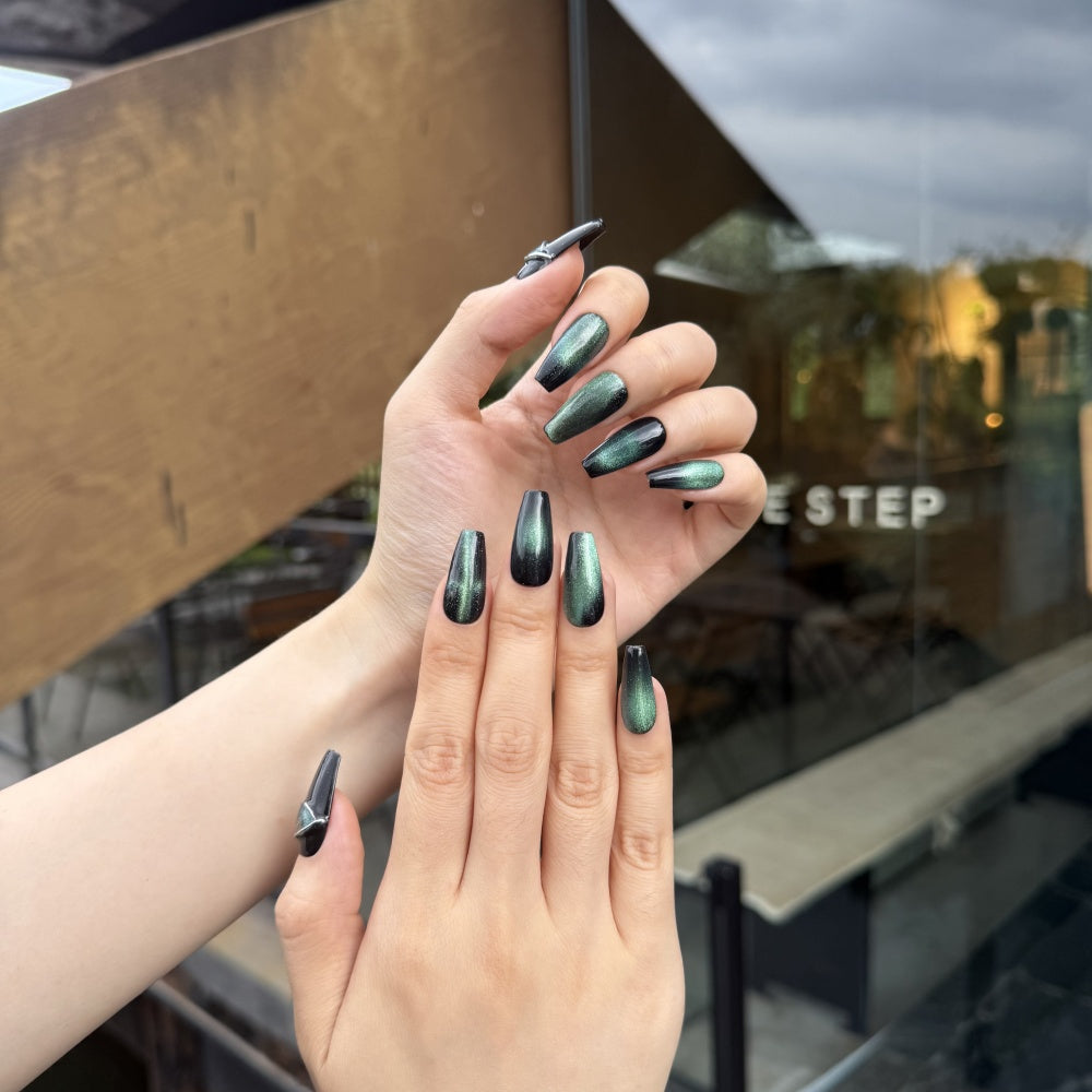 Jewel Tone Green Nails - Silver Chrome & Cat Eye Effect