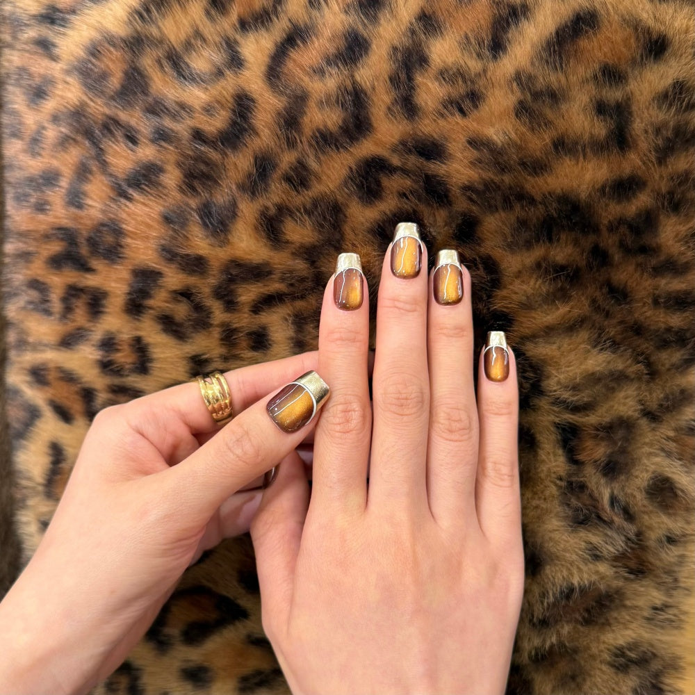 Viral Glass Pearl Press-Ons | Aurora French Mirror Tips