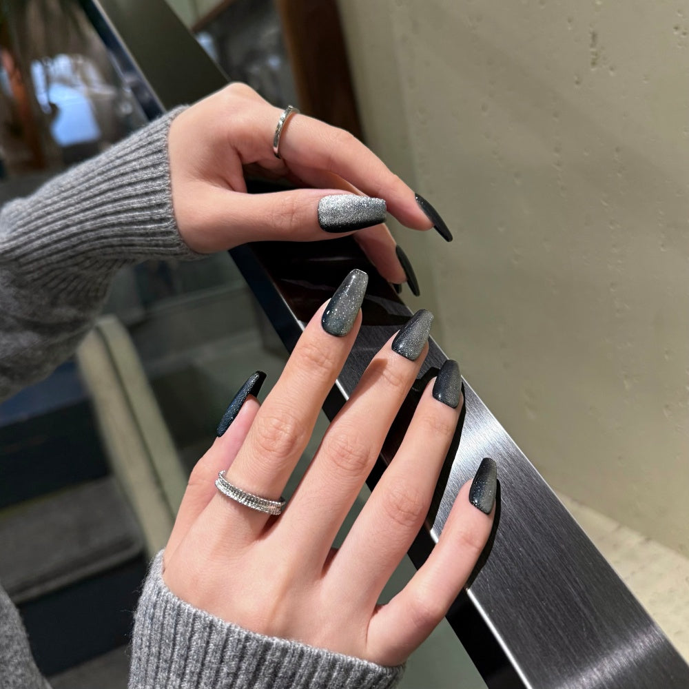 Luxury Black Galaxy Cat Eye Press-Ons | Cosmic Glitter Nails