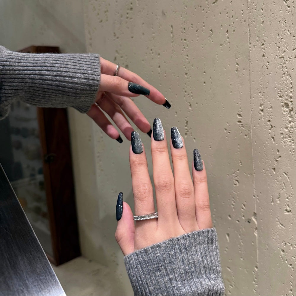 Luxury Black Galaxy Cat Eye Press-Ons | Cosmic Glitter Nails