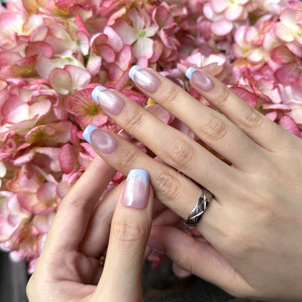 Glamorous French Manicure - Dual Magnetic Cat Eye Effect