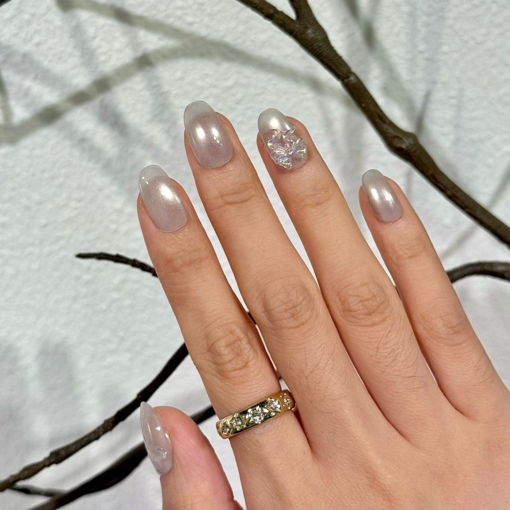 Icy Cat Eye Nails – Holographic Bow Press-Ons