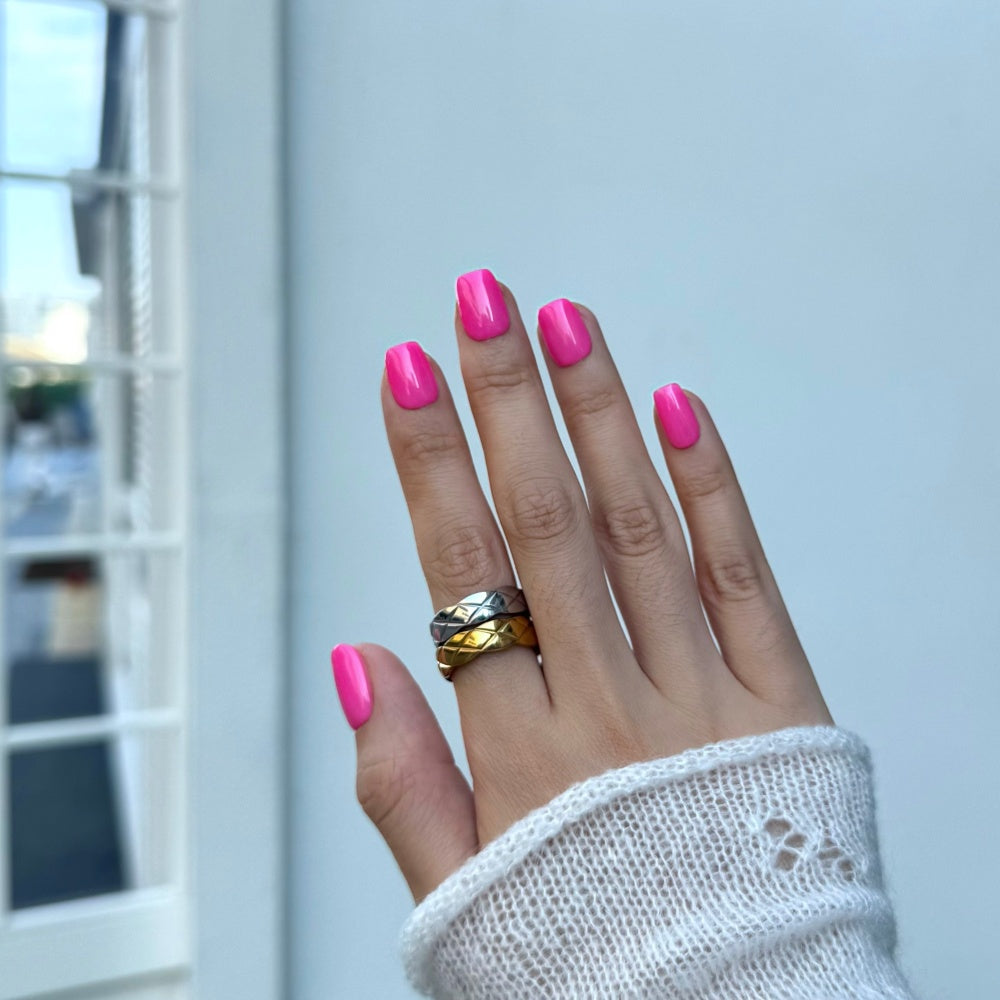 Barbie Pink Press-On Nails – High Gloss Fake Nails