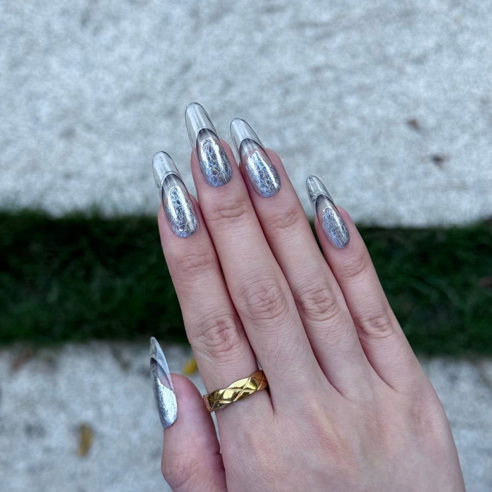 AI Glow Fake Nails - Liquid Mercury Tips & Transparent Circuits