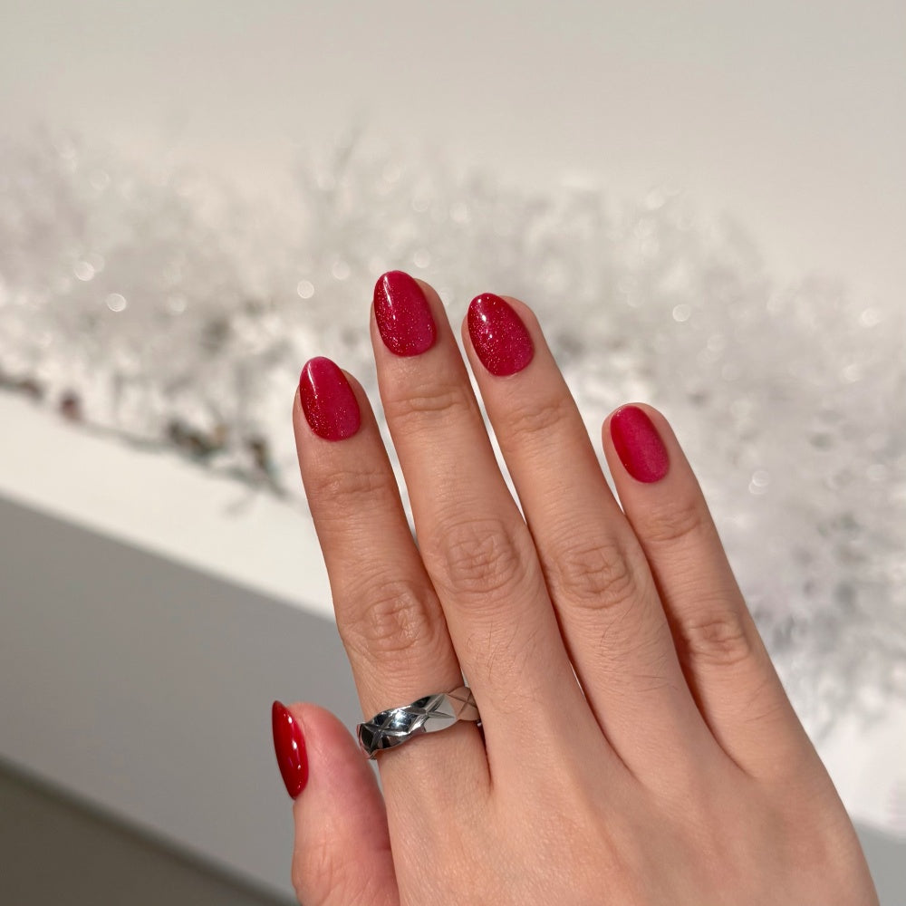Classic Red Cat-Eye Nails -Swarovski Shattered Light Effect