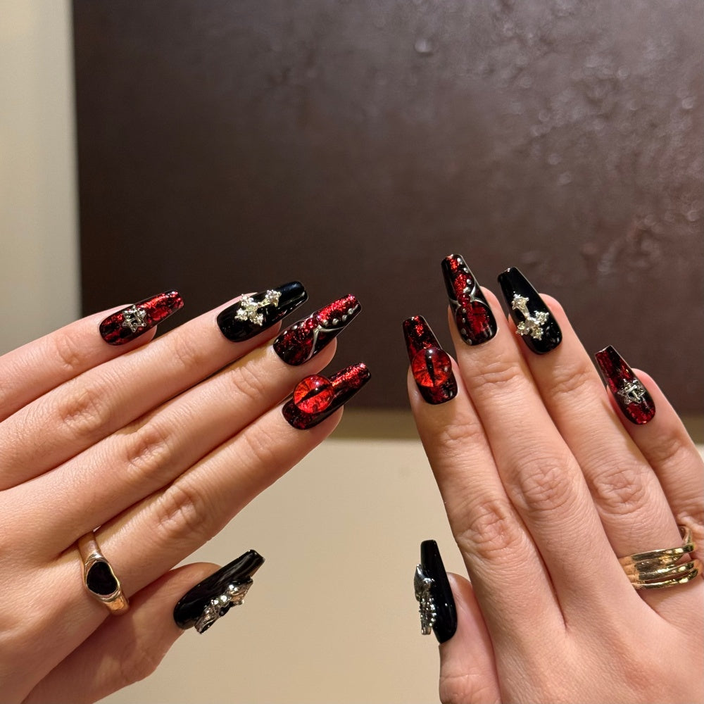 💀 Victorian Goth Fake Nails - Elegant Black Widow Design