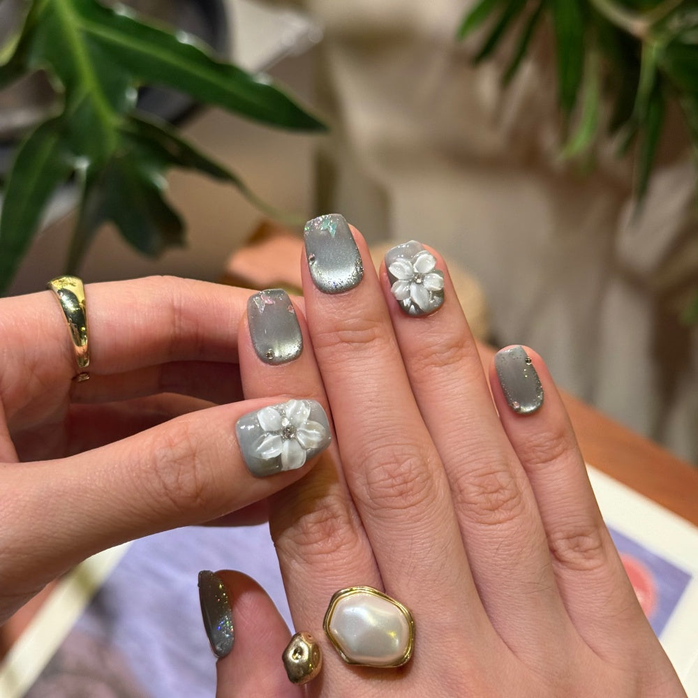Short Mint Green Iridescent Cat Eye Press-On Nails with Butterfly Glitter & Hand-Carved 3D Floral